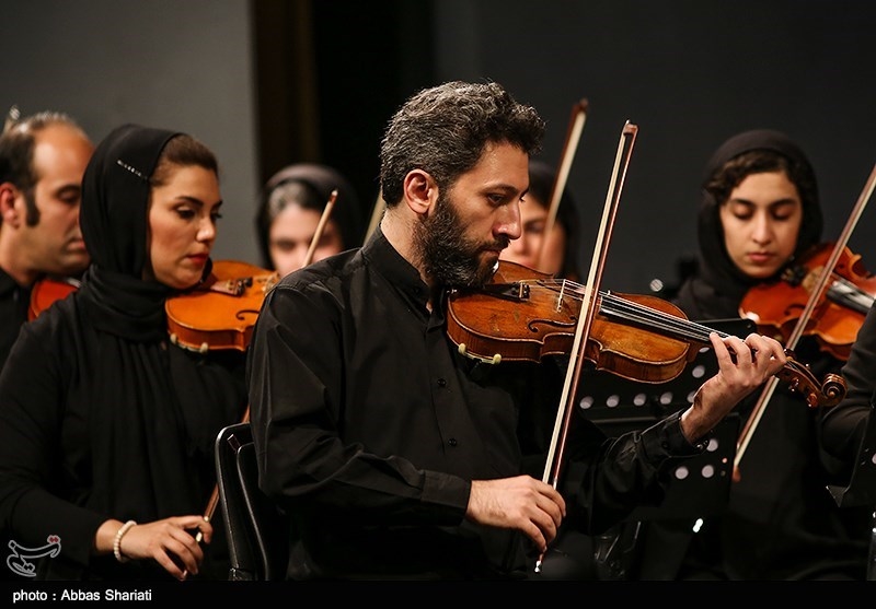اجرای ارکستر آیسو در سی و چهارمین جشنواره موسیقی فجر
