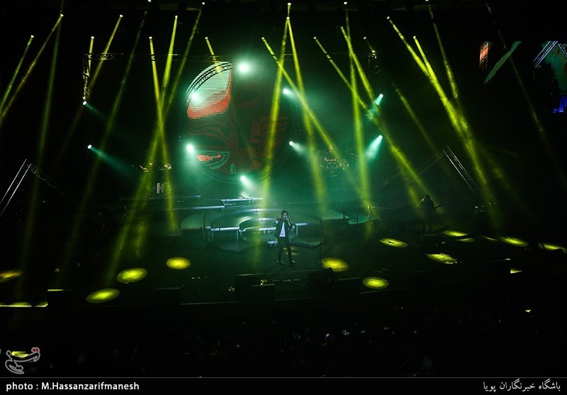 کنسرت کاوه آفاق با اجرای آلبوم لوتوس