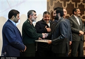 تقدیر از برگزیدگان چهارمین جشنواره سلمان فارسی توسط سردار امیرعلی حاجی‌زاده فرمانده نیروی هوافضای سپاه