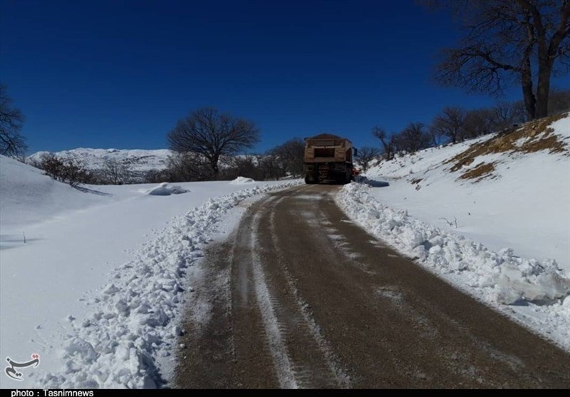 100کیلومتر جاده‌های کاشان بروف‌روبی و بازگشایی شد