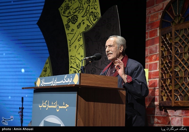 جشن انتشار کتاب اکنون