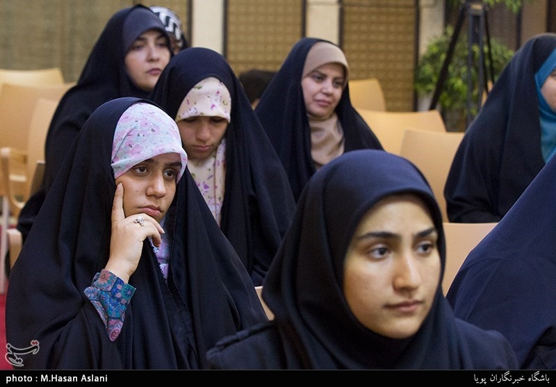 بیست و چهارمین محفل شعر قرار