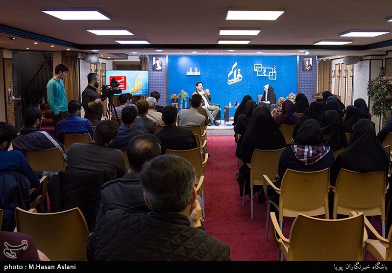 بیست و چهارمین محفل شعر قرار