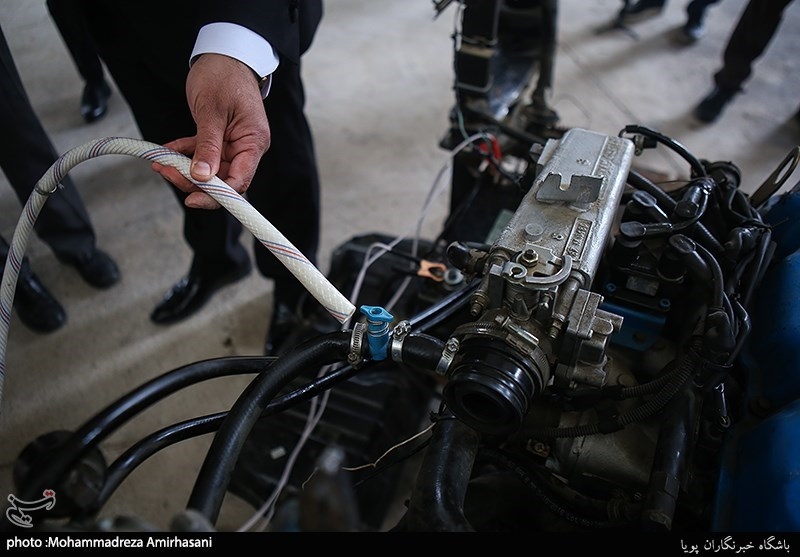 رونمایی از موتور خودروی آب سوز