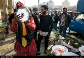 Shoppers Swarms Tajrish in North Tehran ahead of Nowruz