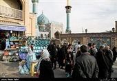 Shoppers Swarms Tajrish in North Tehran ahead of Nowruz