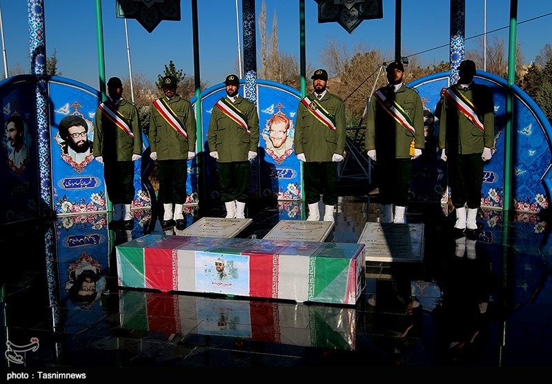 مراسم تشییع شهید حسین جوینده