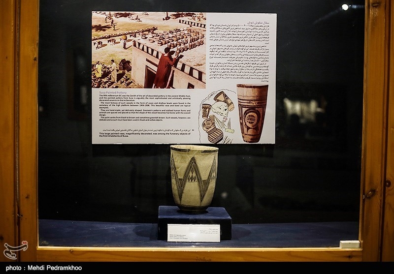 آثار این موزه به دوره پیش از تمدن عیلام تا دوران پس از اسلام تعلق دارد.