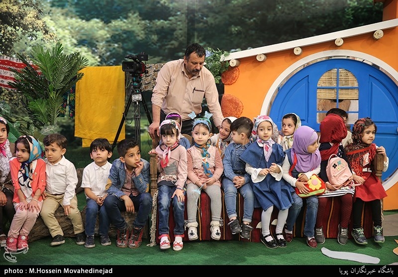 پشت صحنه برنامه تلویزیونی دهکده کوهستانی