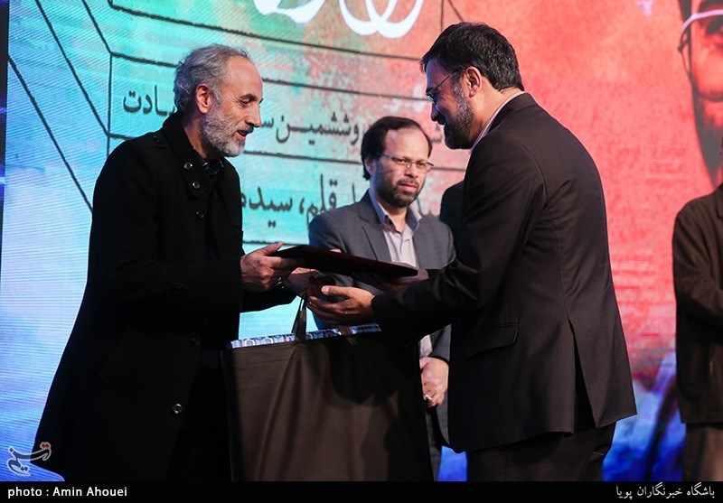 رونمایی کتاب مصور عکاسان جنگ