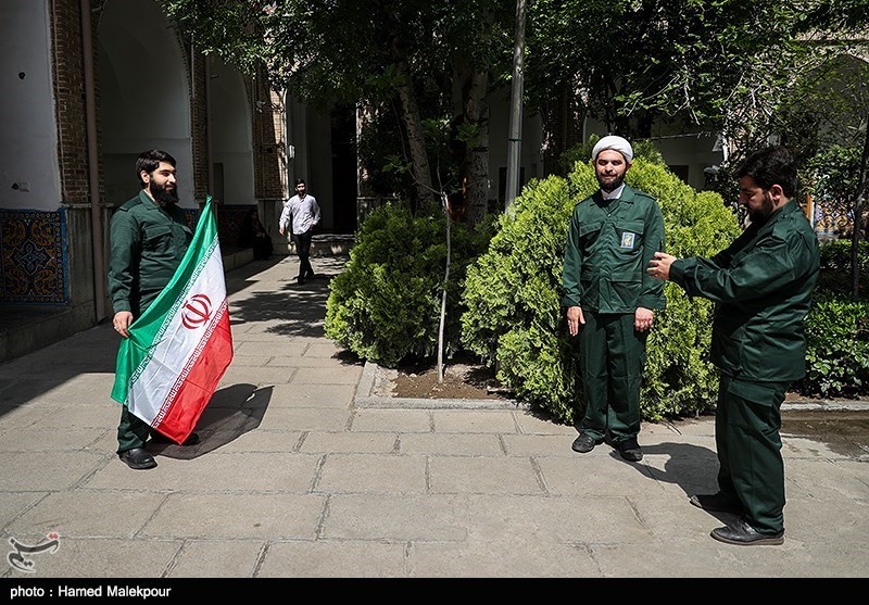 تجمع طلاب و روحانیون حوزه علمیه مروی در حمایت از سپاه