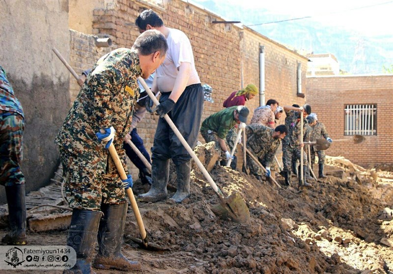 فاطمیون و کمک به سیل زدگان