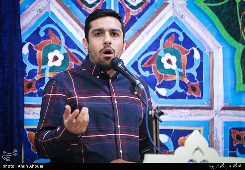 مدیحه سرایی حنیف طاهری در رونمایی از پنجمین مجموعه شعر سیدحمیدرضا برقعی