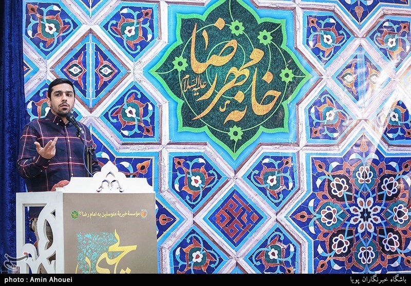 مدیحه سرایی حنیف طاهری در رونمایی از پنجمین مجموعه شعر سیدحمیدرضا برقعی