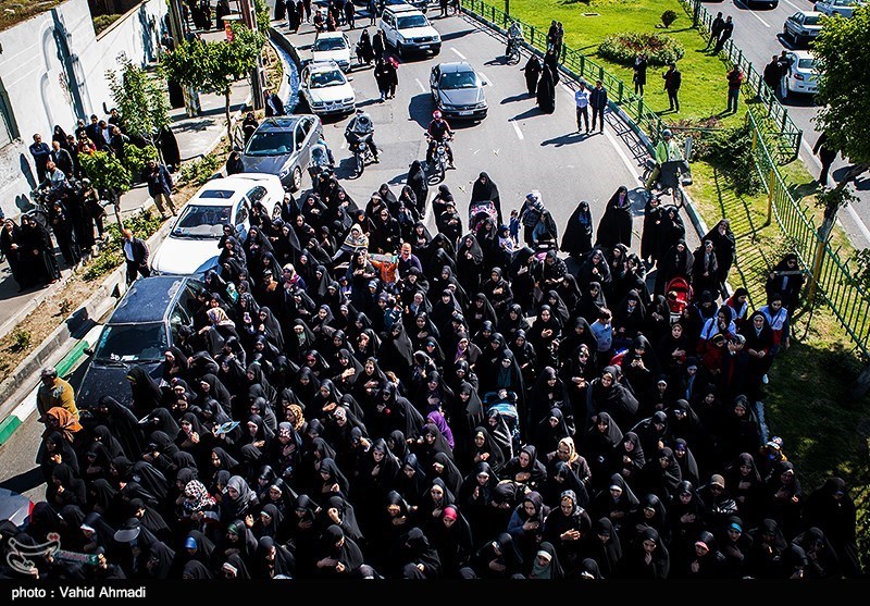 تشییع پیکر شهید مدافع حرم مجید قربانخانی