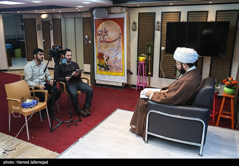 حجت‎الاسلام ناصر خلج کارشناس و سخنران دینی