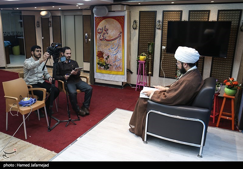 حجت‎الاسلام ناصر خلج کارشناس و سخنران دینی