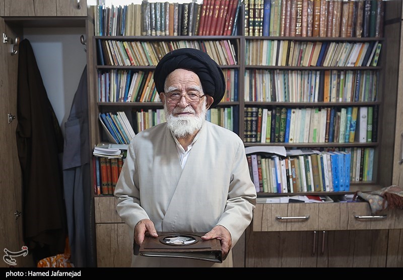 آیت‌الله سیدهاشم حمیدی  شاگرد امام خمینی(ره) و مدرس سطح عالی اخلاق و خارج از فقه