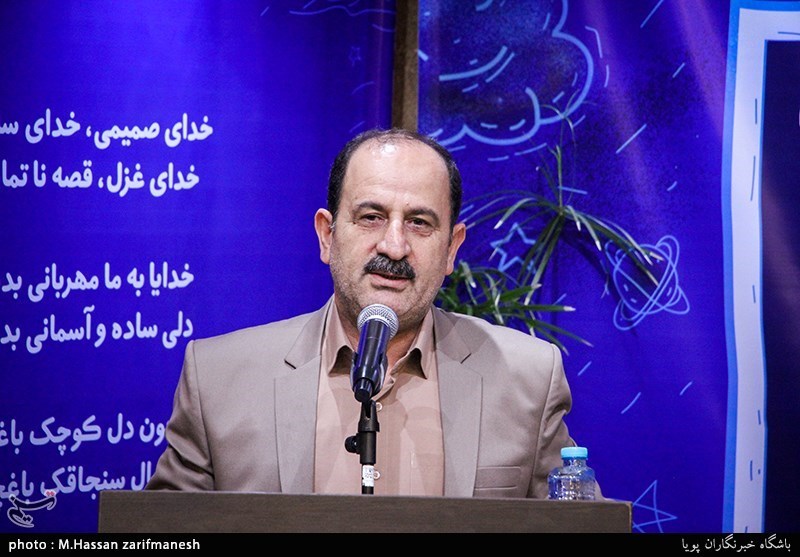 کتاب کودک و نوجوان , حضرت محمد (ص) , گروه سنی کودک , گروه سنی نوجوان , دفتر نشر معارف , ادبیات کودک و نوجوان ,