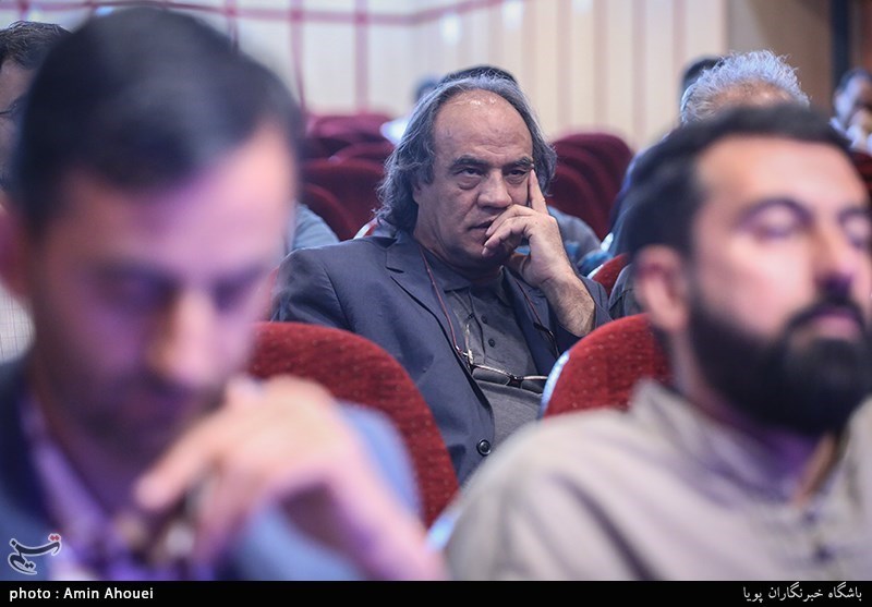 مراسم تکریم و معارفه مدیر انجمن عکاسان انقلاب و دفاع مقدس