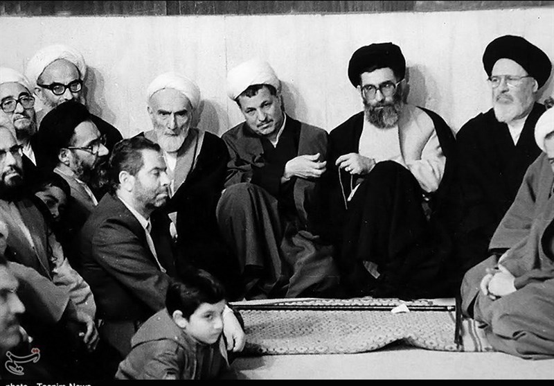 سید روح الله خمینی| امام خمینی(ره) , امام خامنهای ,