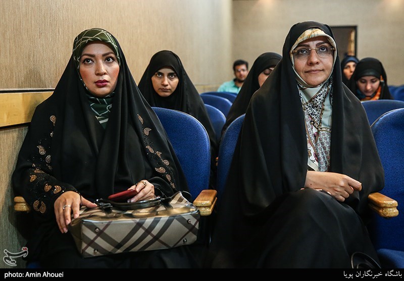 بیست و پنجمین محفل شعر قرار