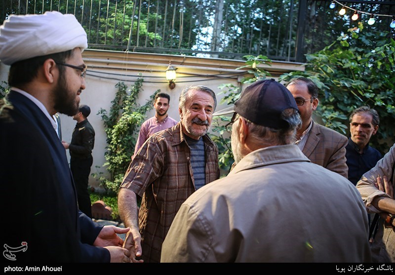 گردهمایی فعالان فرهنگی جبهه انقلاب اسلامی