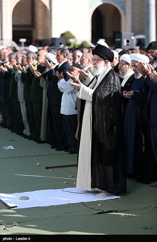 اقامه نماز عید سعید فطر در مصلای امام خمینی (ره)