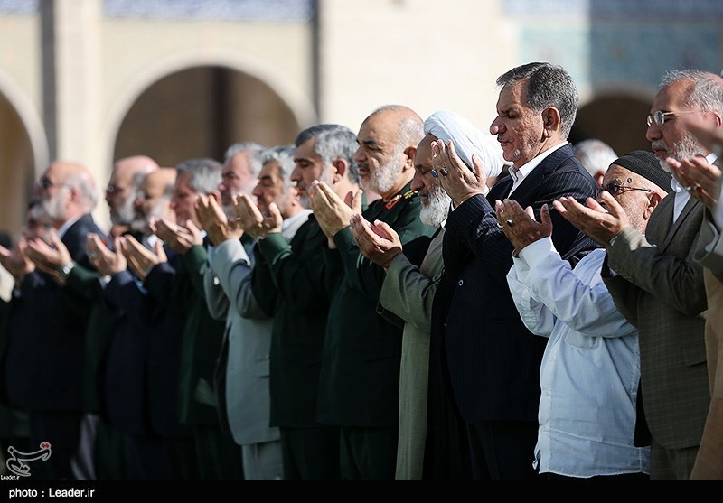 اقامه نماز عید سعید فطر در مصلای امام خمینی (ره)