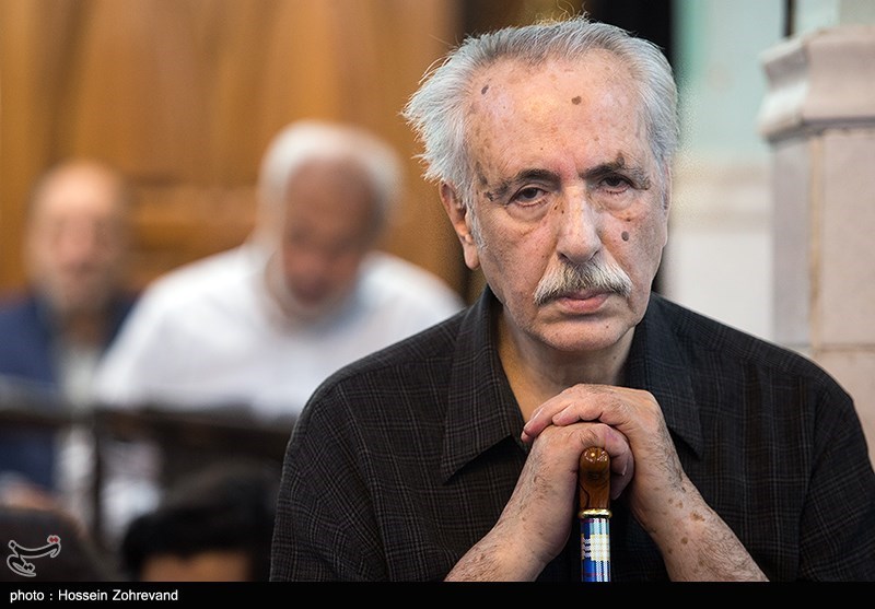 مراسم یادبود مادر شهیدان اسفندقه