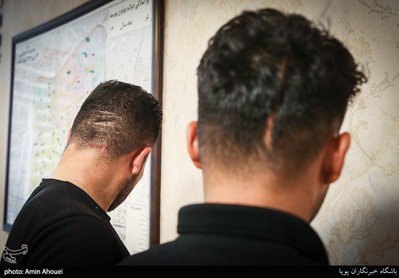 سارقان گوشی‌های شهرک قدس به دام افتادند 