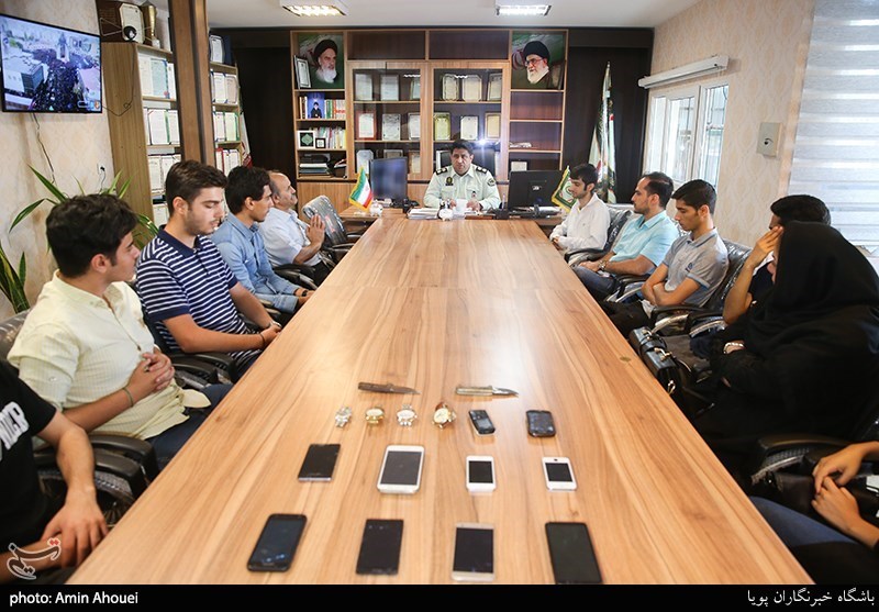 سارقان گوشی‌های شهرک قدس به دام افتادند