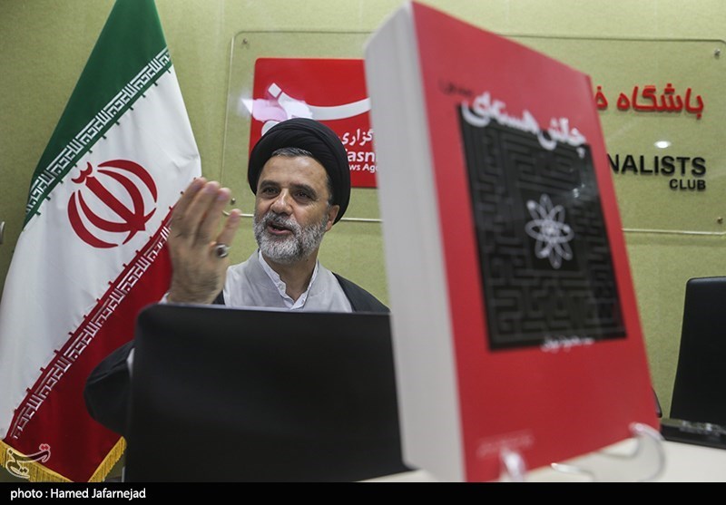 حجت الاسلام سیدمحمود نبویان نویسنده کتاب چالش هسته ای