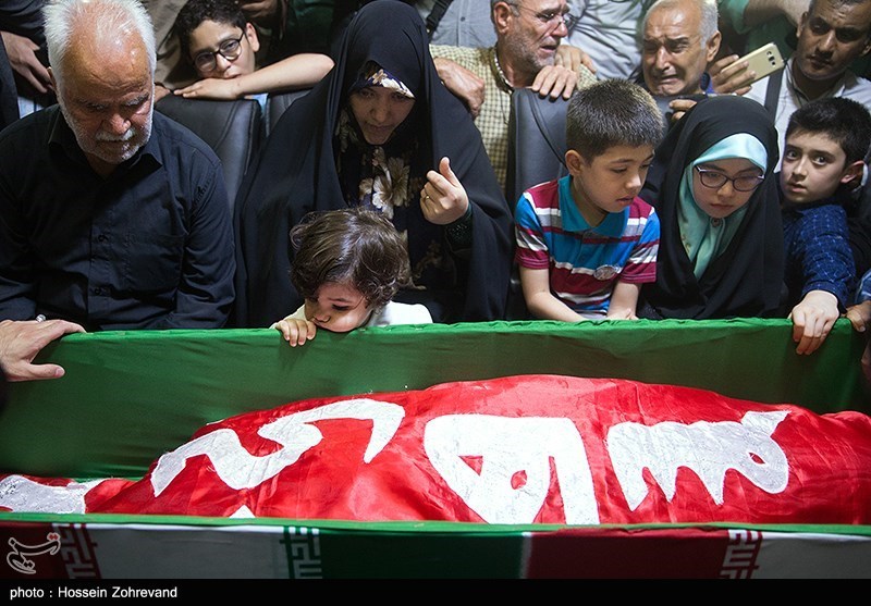 مراسم وداع با پیکر مطهر شهید مدافع حرم محمد جنتی