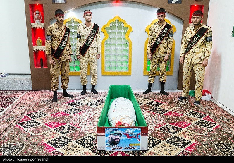 مراسم وداع با پیکر مطهر شهید مدافع حرم محمد جنتی