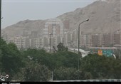 هشدار نارنجی گرد و غبار در اصفهان؛فعالیت‌های آلاینده ممنوع شد