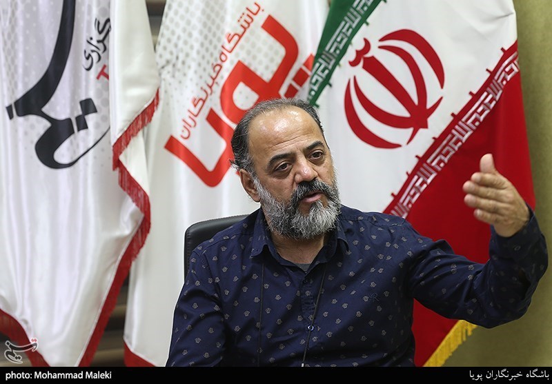 جواد افشار کارگردان سریال گاندو