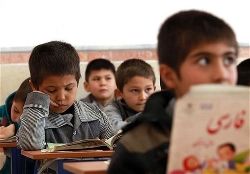 وجود 140هزار دانش‌آموز بازمانده از تحصیل در کشور