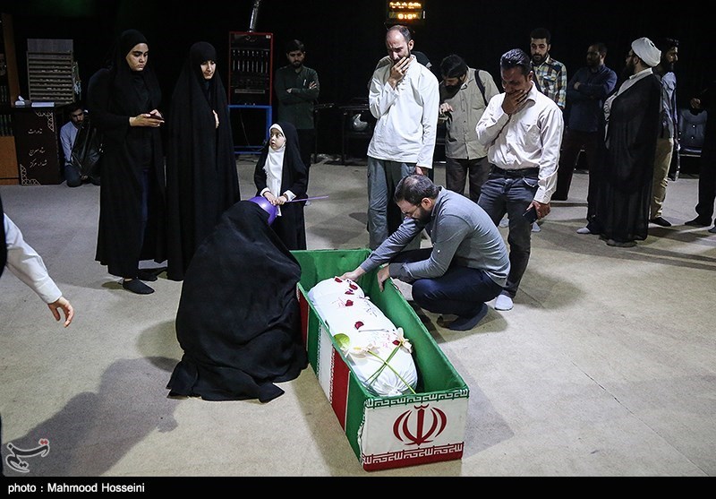 وداع با پیکر 4 شهید تازه شناسایی شده دفاع مقدس