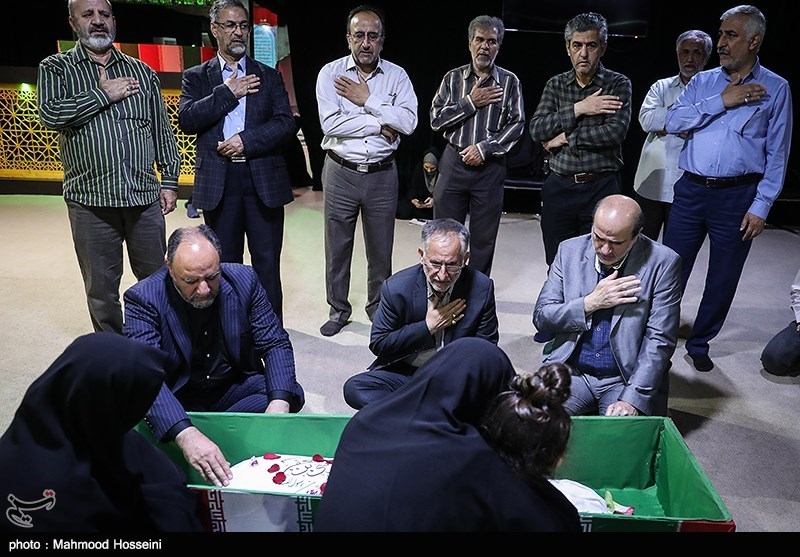 وداع با پیکر 4 شهید تازه شناسایی شده دفاع مقدس