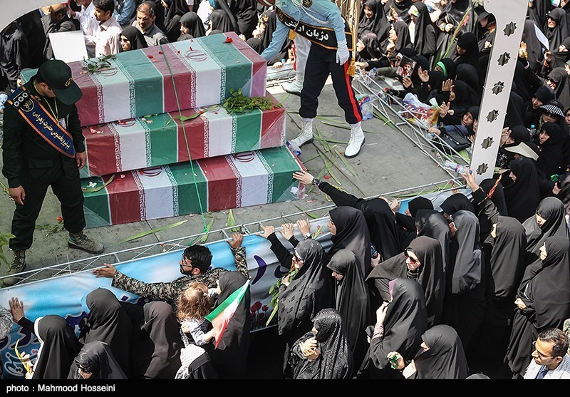 تشییع پیکرهای مطهر150 شهید دوران دفاع مقدس (3)