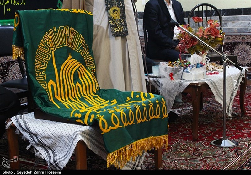 کاروان رضوی در خانه خلبان شهید