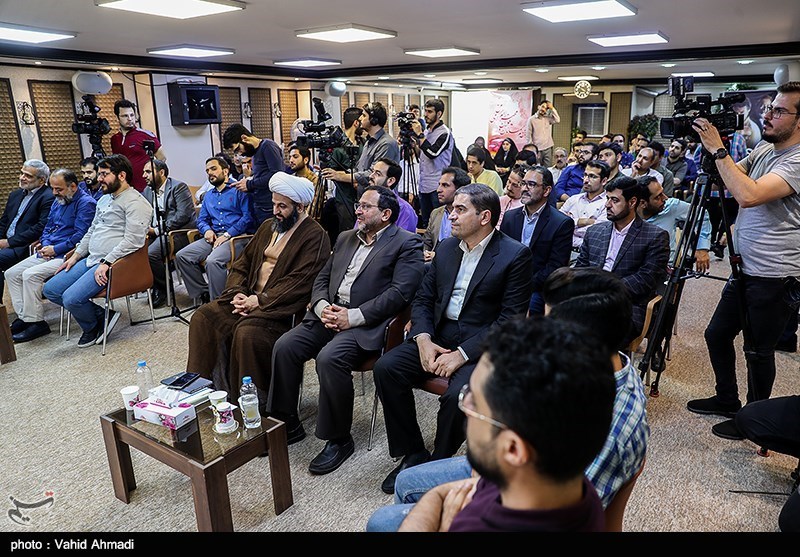 مراسم تقدیر از عوامل سریال گاندو