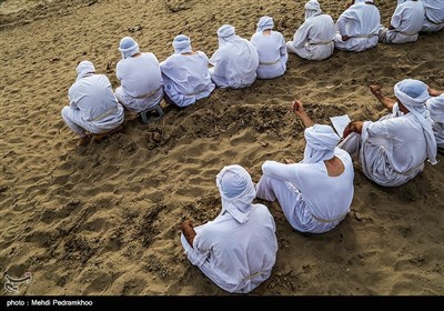 غسل تعمید مندائیان در رود کارون