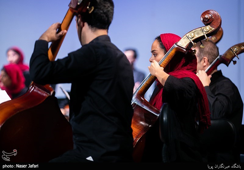 اجرای ارکستر ملی ایران به خوانندگی علیرضا افتخاری