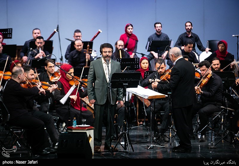 اجرای ارکستر ملی ایران به خوانندگی علیرضا افتخاری