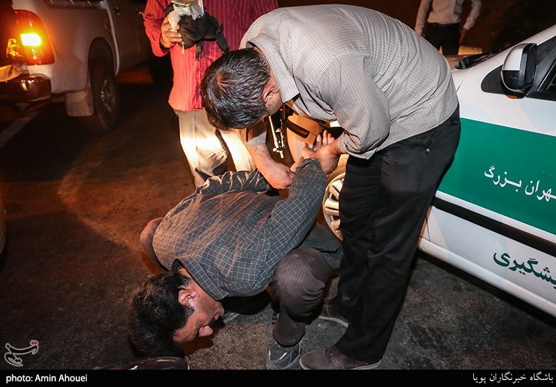 عملیات شبانه پلیس برای برچیدن پاتوق موادفروشها در حاشیه جاده جاجرود