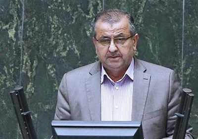 یک نماینده مجلس: با وجود سیر نزولی نرخ ارز قیمت کالاهای اساسی کاهش نیافته است