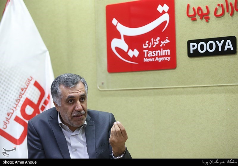 بازدید و گفت و گوی مدیریت خانه کتاب از خبرگزاری تسنیم