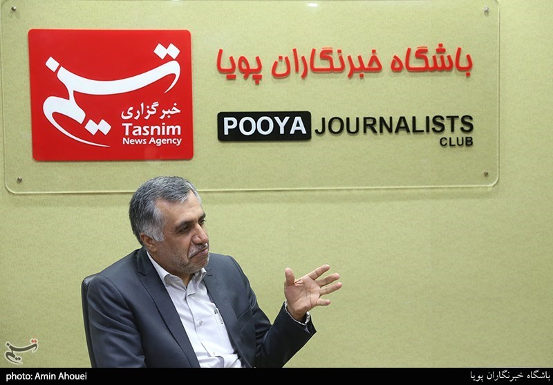 بازدید و گفت و گوی مدیریت خانه کتاب از خبرگزاری تسنیم